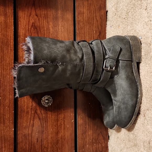 Just Fab boots - Picture 3 of 9